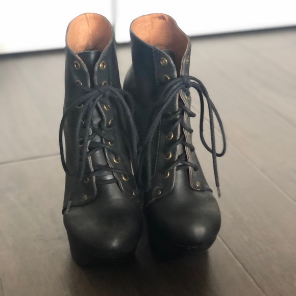 Most fabulous Shoes!! - Picture 4 of 7